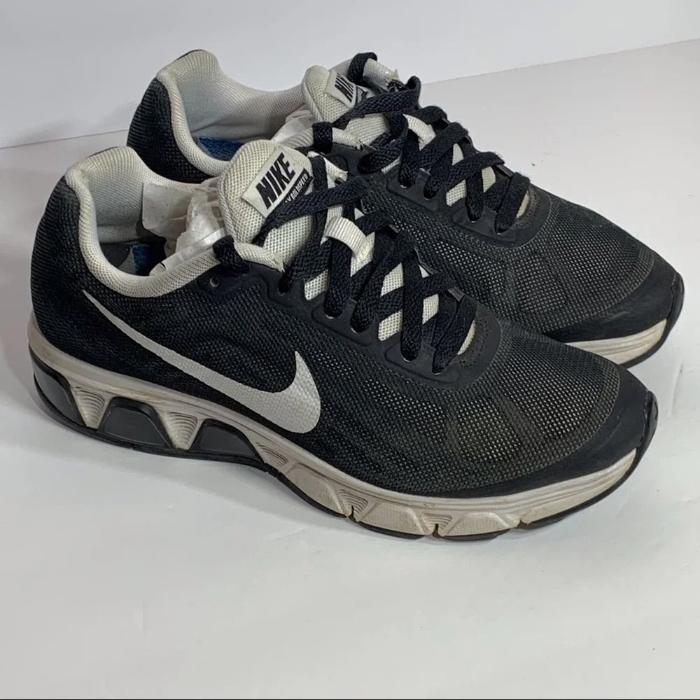 EUC Nike Air Max Boldspeed Tennis Shoe Sneakers Running Shoe‎